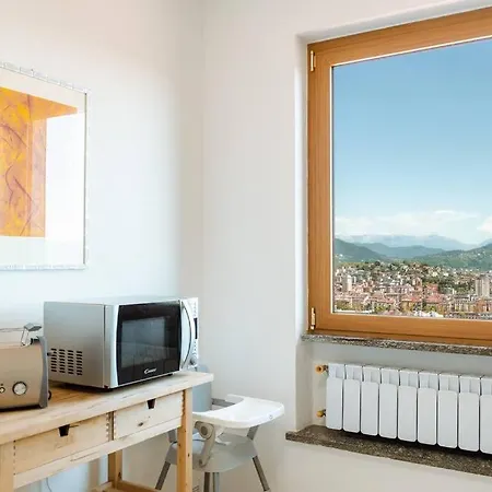 Daire Piccapiana Sea View Attic Flat - Mytouristhome *