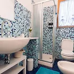 Piccapiana Sea View Attic Flat - Mytouristhome Апартаменты Специя