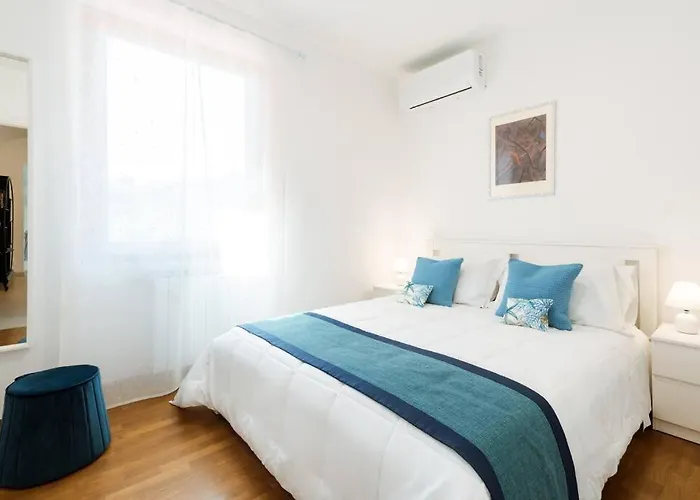 Lejlighed Piccapiana Sea View Attic Flat *